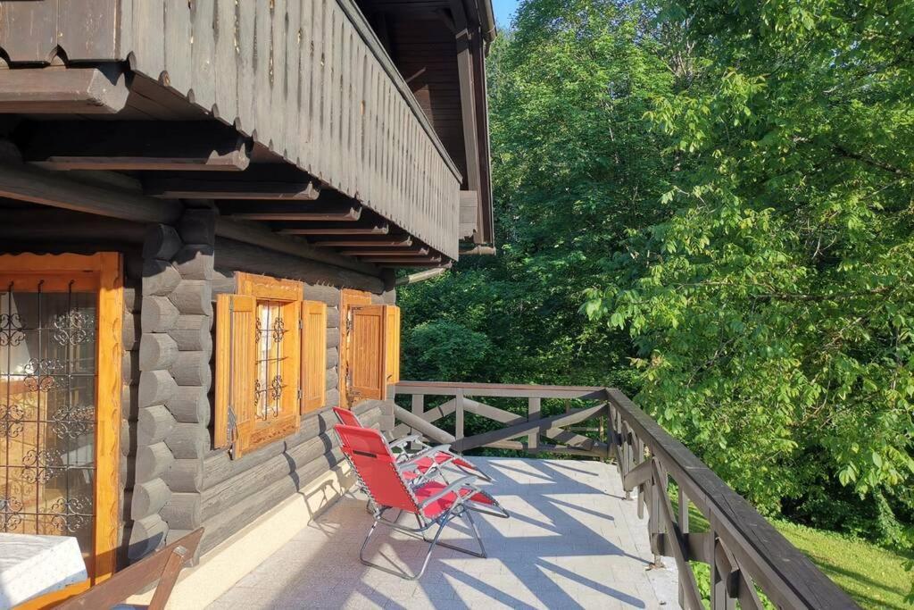 Cottage In The Woods - Lake ボーヒニ エクステリア 写真